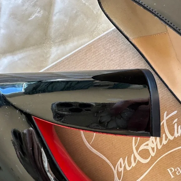 NIB Louboutin Glossy Patent Leather Chunky Heels - Picture 15 of 16